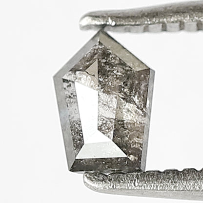 0.32 CT Geometric Shape Natural Conflict Free Grey Black Color Diamond 5 MM Earth Mined Diamond for Jewelry