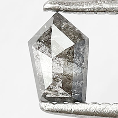 0.32 CT Geometric Shape Natural Conflict Free Grey Black Color Diamond 5 MM Earth Mined Diamond for Jewelry