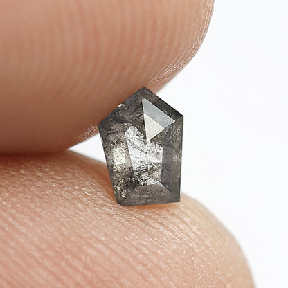 0.32 CT Geometric Shape Natural Conflict Free Grey Black Color Diamond 5 MM Earth Mined Diamond for Jewelry