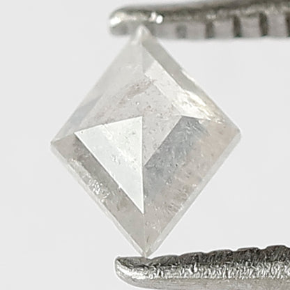 0.34 CT Kite Shape Loose Natural White Color Diamond 5.8 MM Conflict Free Salt and Pepper Diamond For Proposal Ring