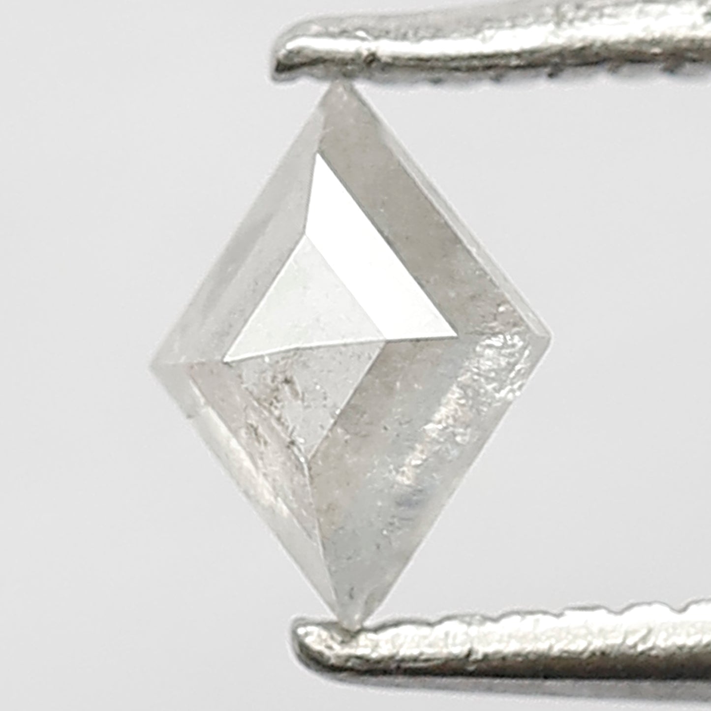 0.34 CT Kite Shape Loose Natural White Color Diamond 5.8 MM Conflict Free Salt and Pepper Diamond For Proposal Ring