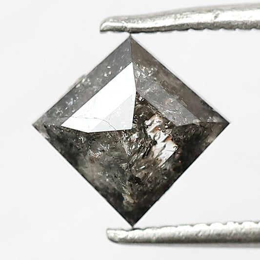 1.15 CT Fancy Kite Shape Natural Diamond In Grey Black Color 7.7 MM Size Salt And Pepper Diamond For Trending Jewelry