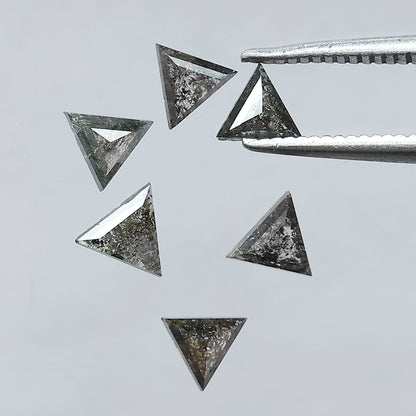 1.06 Ct, 6 Pcs Earth Mined Triangle Cut Gray Black Salt and Pepper Diamonds for Jewelry Making
