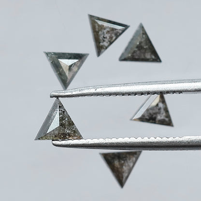 1.06 Ct, 6 Pcs Earth Mined Triangle Cut Gray Black Salt and Pepper Diamonds for Jewelry Making