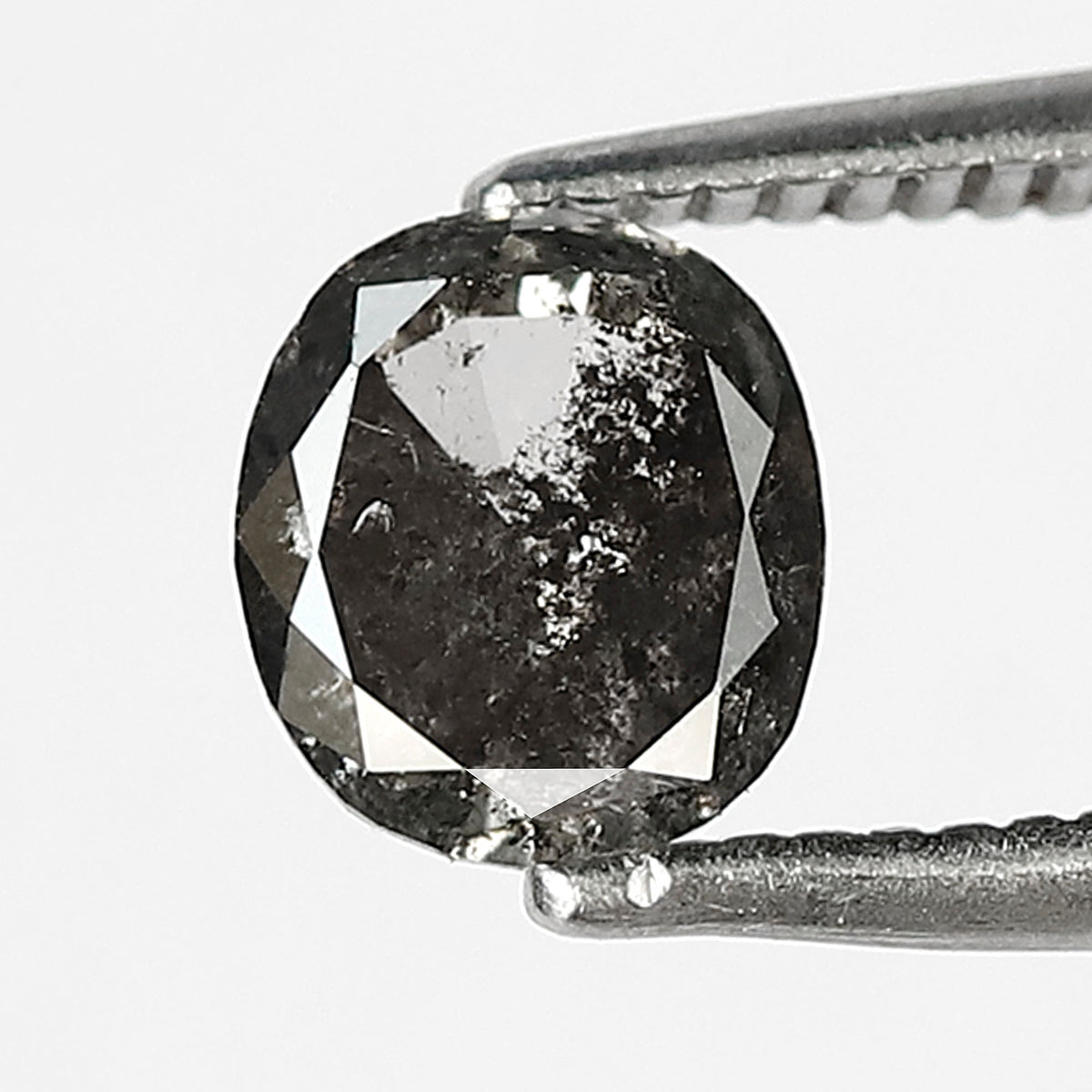 Natural Oval Shape 0.84 CT Loose Diamond, 6.00 x 5.40 mm Gray Black Salt and Pepper Diamond For Bridal Jewelry