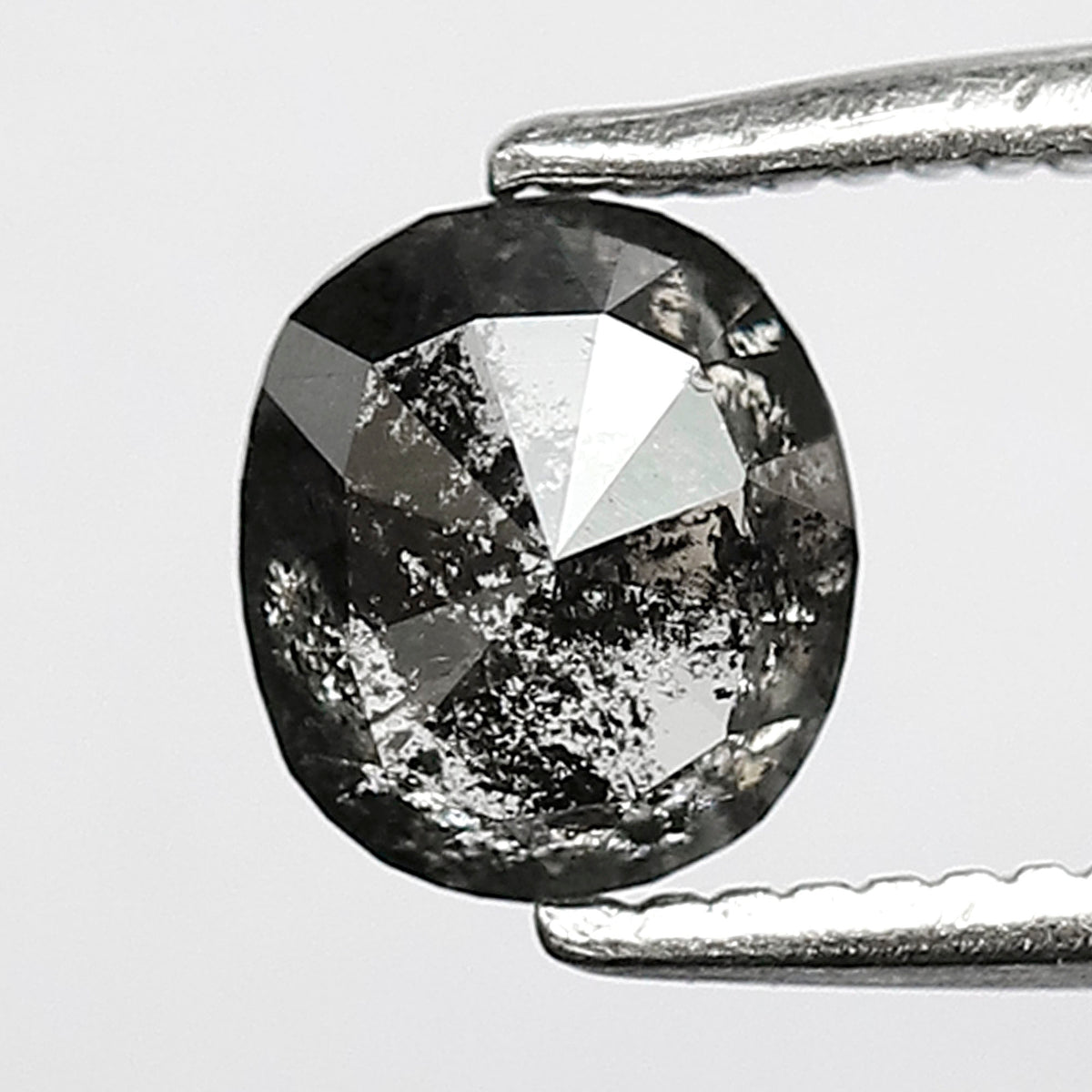 Natural Oval Shape 0.84 CT Loose Diamond, 6.00 x 5.40 mm Gray Black Salt and Pepper Diamond For Bridal Jewelry