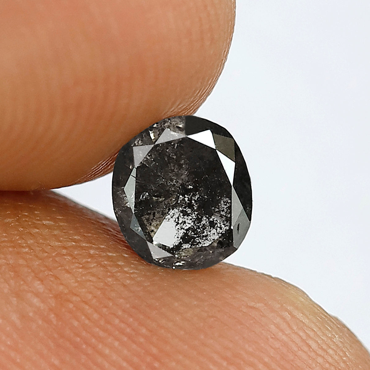 Natural Oval Shape 0.84 CT Loose Diamond, 6.00 x 5.40 mm Gray Black Salt and Pepper Diamond For Bridal Jewelry