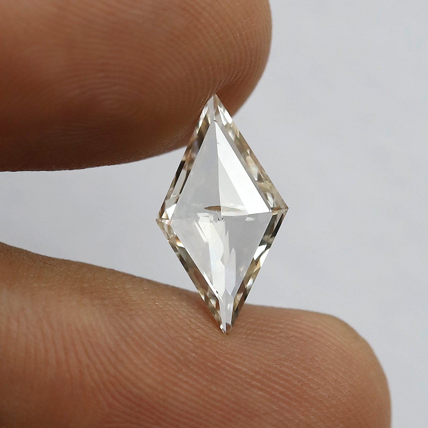 1.39 CT 14.70 MM Lozenge Cut Natural Diamond Light Champagne color SI Clarity Diamond For Jewelry