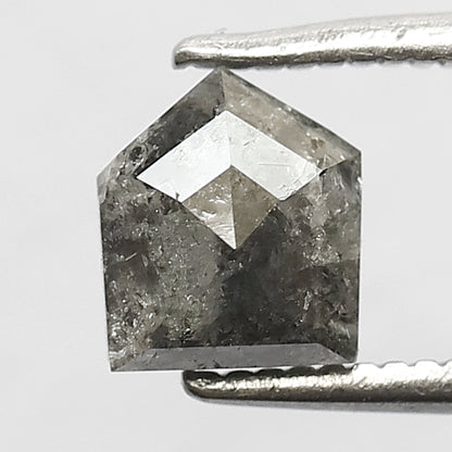 0.95 CT Modified Gray Black Diamond, 6.20 MM Natural Salt and Pepper Diamond