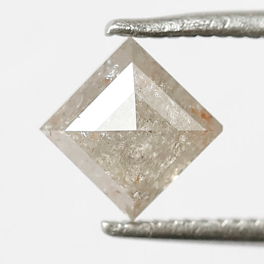 0.99 CT Natural Cloudy Grey Color Diamond Earth Mined Loose Natural 5 MM Perfect Kite Shape Salt and Pepper Diamond Necklace