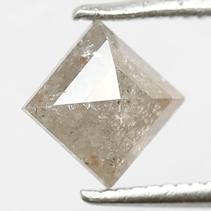 0.99 CT Natural Cloudy Grey Color Diamond Earth Mined Loose Natural 5 MM Perfect Kite Shape Salt and Pepper Diamond Necklace