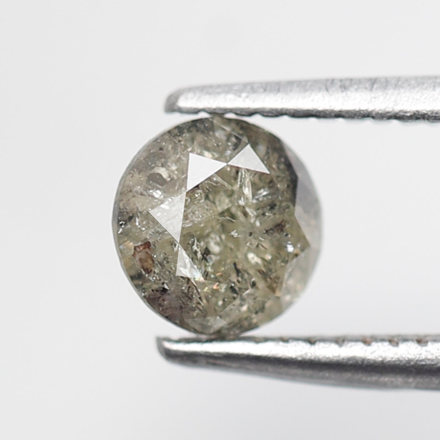 Natural Round Brilliant cut 0.66 CT Earth Mined Diamond, 5.10 mm Yellowish Gray Loose Diamond For Promise Ring