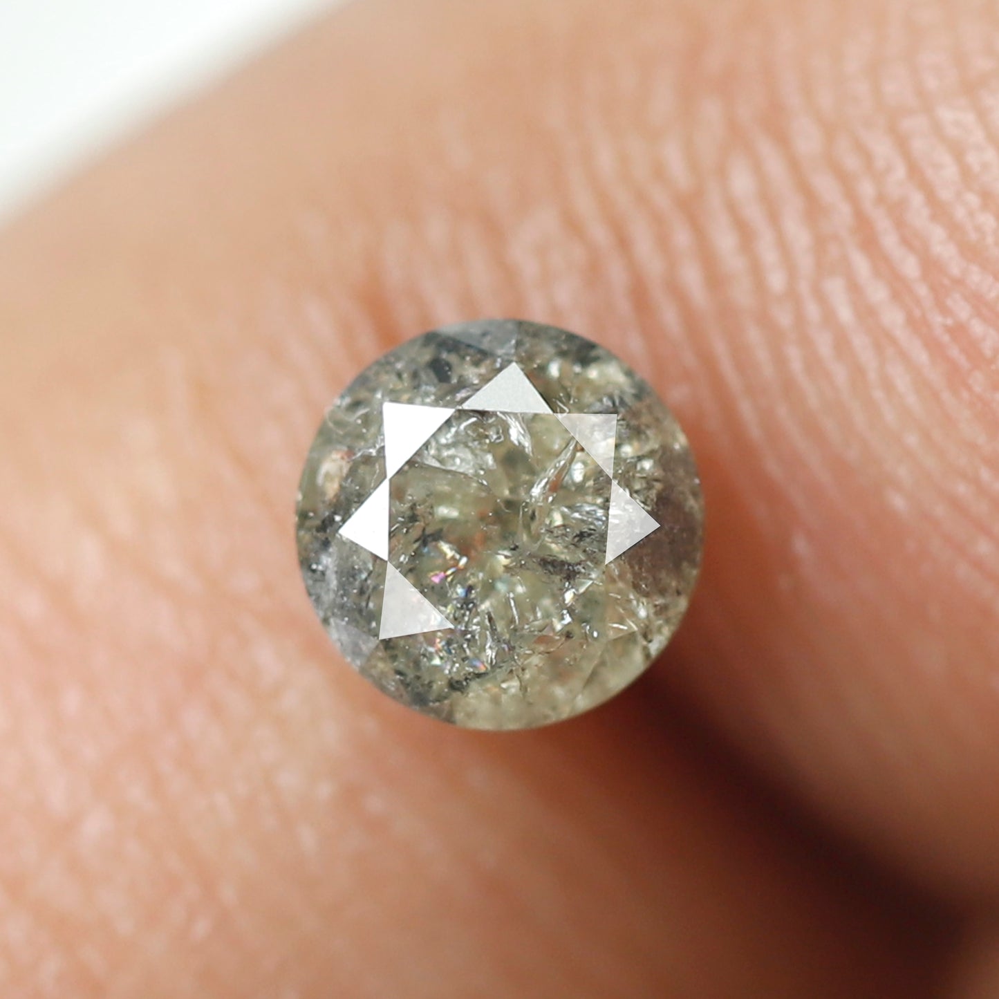 Natural Round Brilliant cut 0.66 CT Earth Mined Diamond, 5.10 mm Yellowish Gray Loose Diamond For Promise Ring
