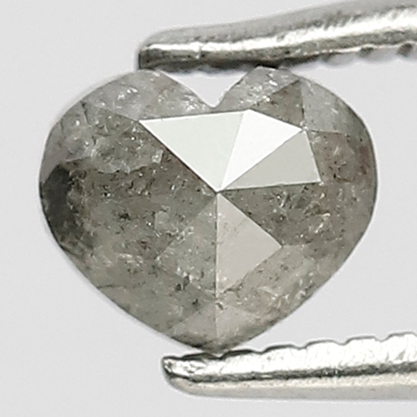 0.77 CT Heart shape salt and pepper diamond 4 mm grey black loose rose cut diamond for diamond ring