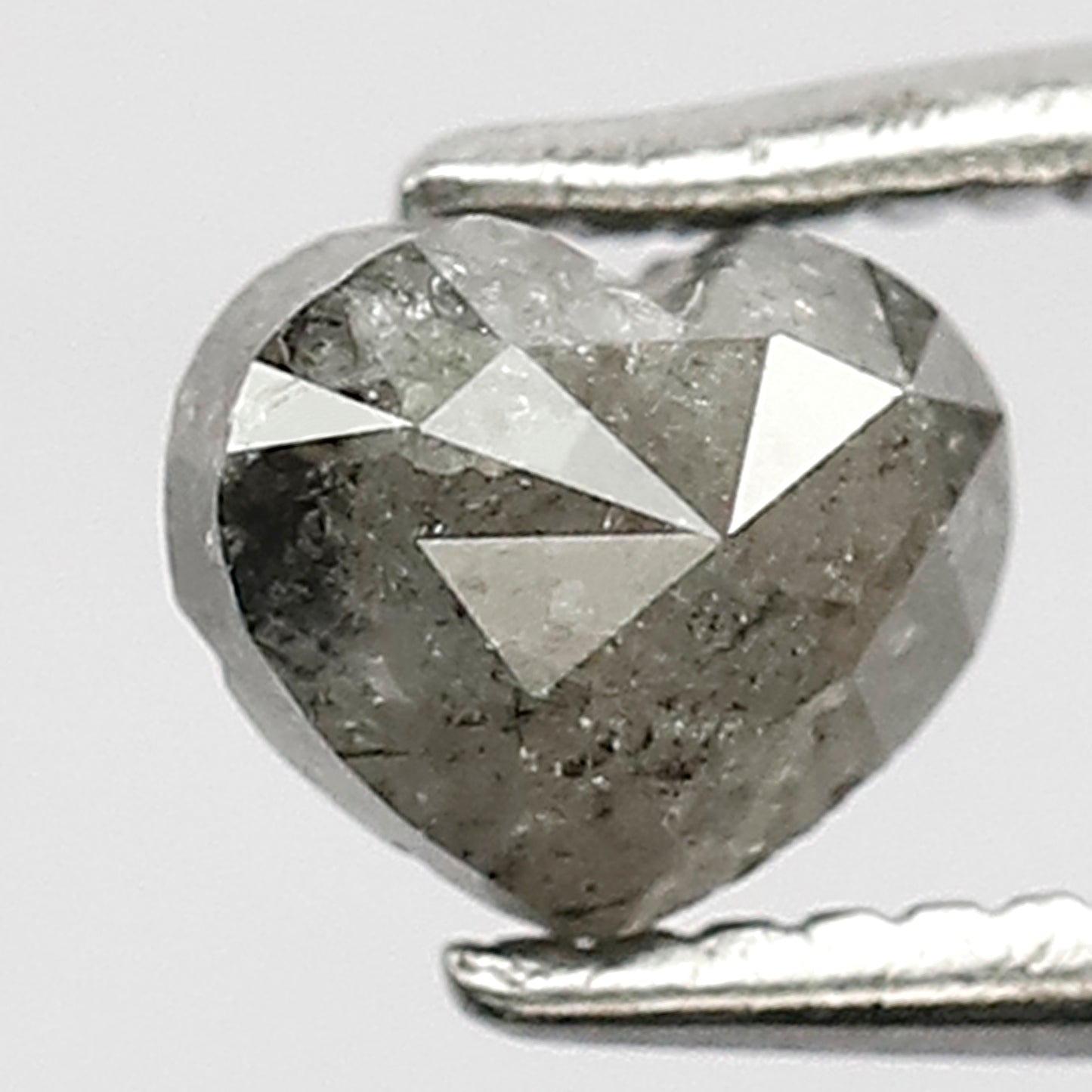 0.77 CT Heart shape salt and pepper diamond 4 mm grey black loose rose cut diamond for diamond ring