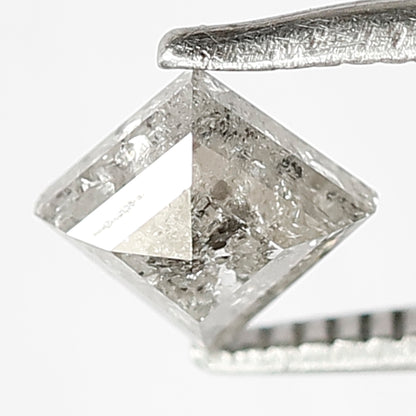 0.70 CT, 6.10 MM Natural Gray Black Kite Shape Earth Mined Salt and Pepper Diamond For Engagement Ring