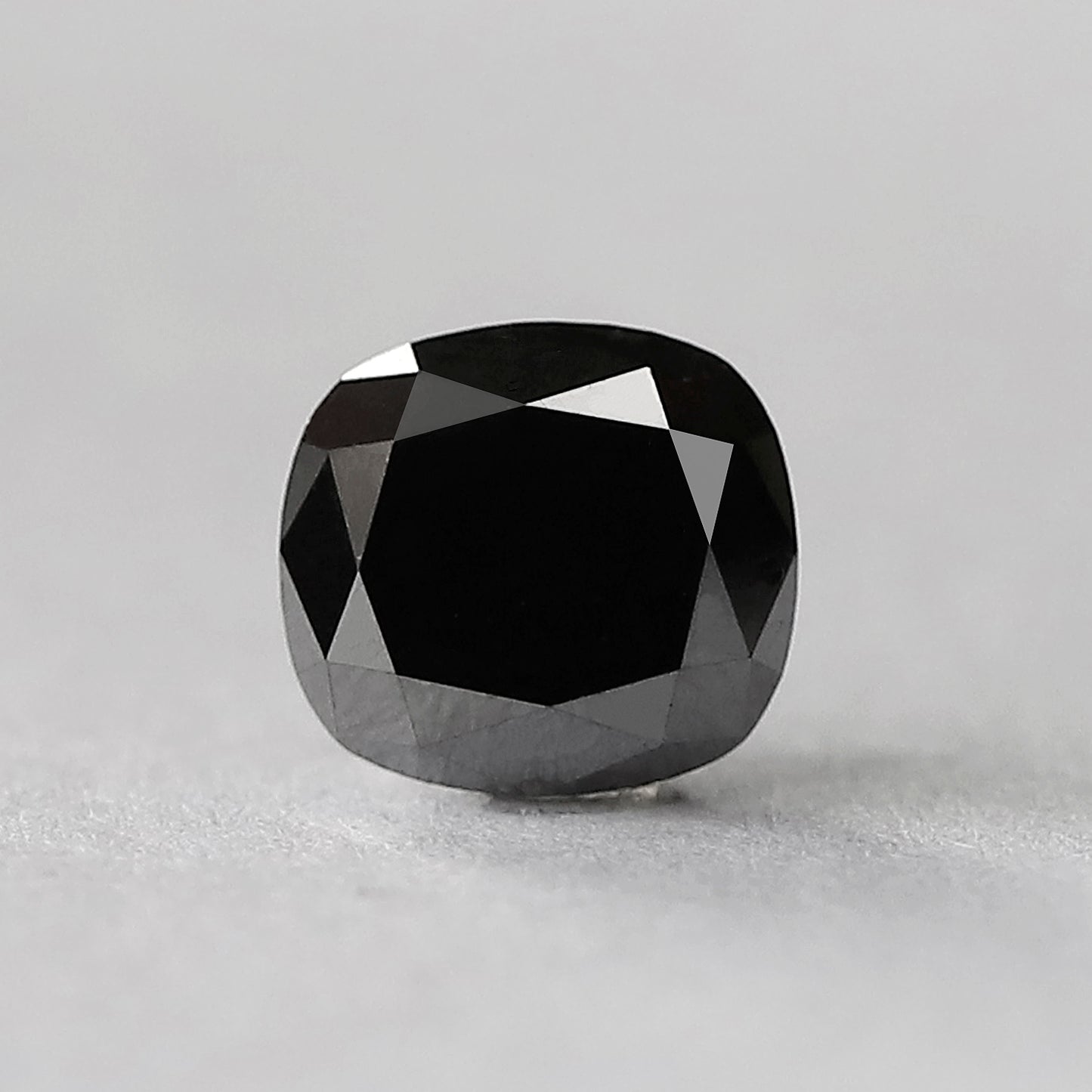 1.79 CT Oval Shape Loose Black Diamond, Natural Treated Diamond, 7.30 MM Ethical Stone for Engagement Ring