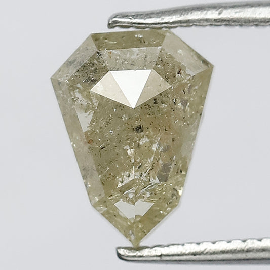 1.80 CT Modified shape Natural loose Yellowish color 9 mm rustic diamond for making Wedding ring