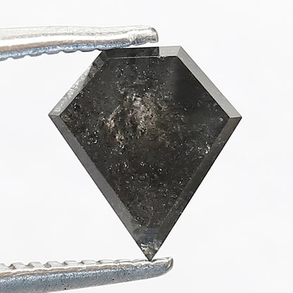 1.01 CT Geometric shape Natural loose 7.70 MM Grey Black color salt and pepper diamond
