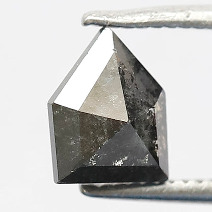 1 CT Geometric shape Natural Loose Grey Black color 6.70 MM salt and pepper diamond