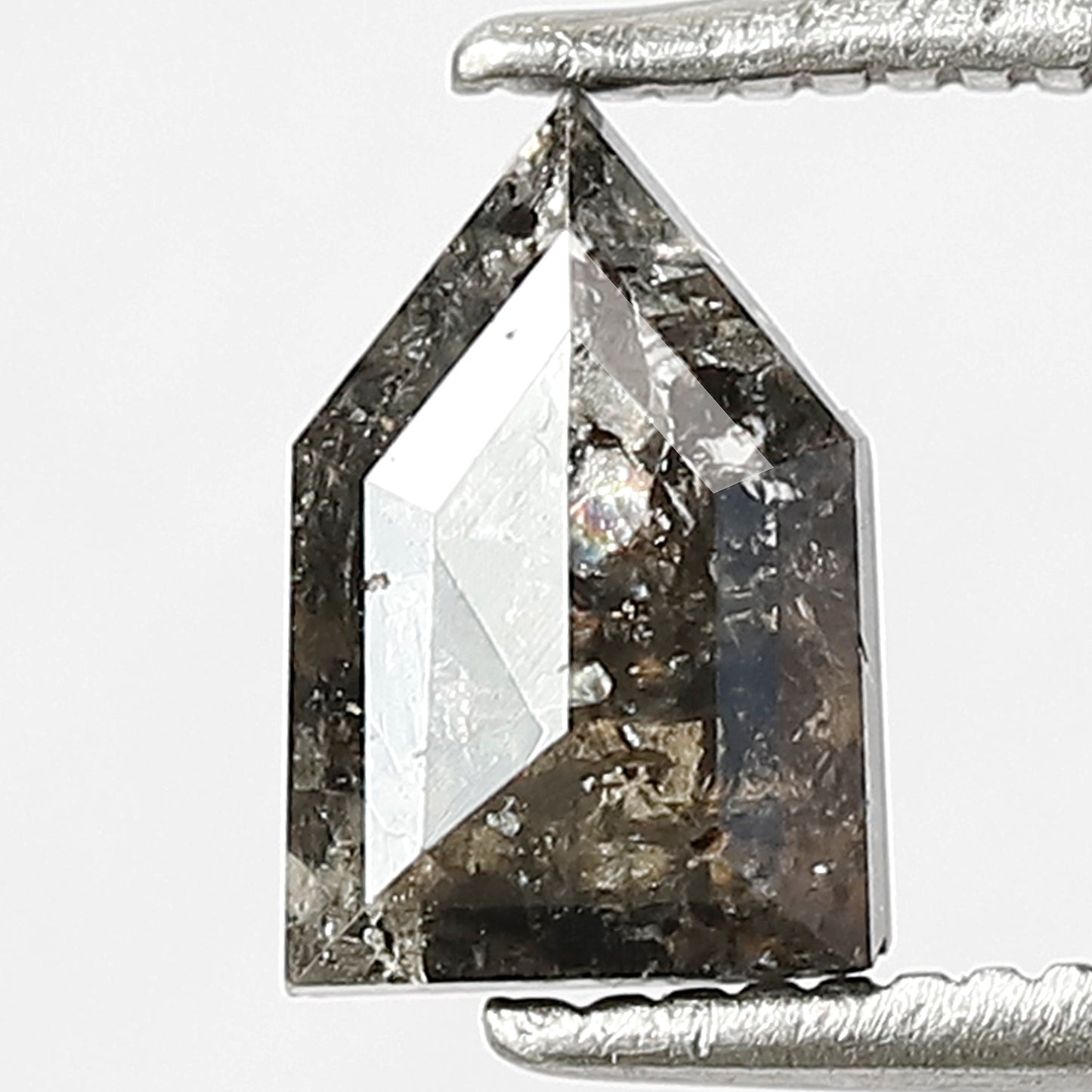 1.01 CT Geometric shape Natural loose Grey Black color 7.60 MM Salt and pepper Diamond