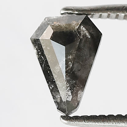 0.77 CT Geometric shape Natural loose Grey Black color 7.60 MM Salt and pepper Diamond