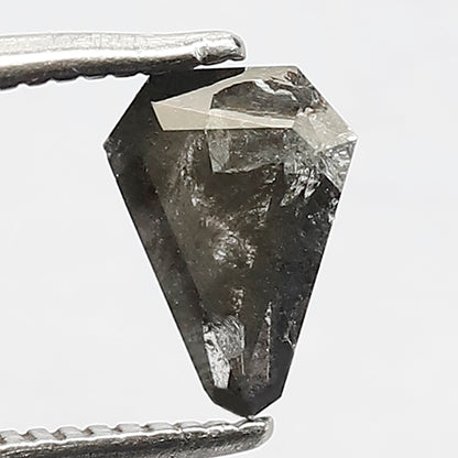 0.77 CT Geometric shape Natural loose Grey Black color 7.60 MM Salt and pepper Diamond