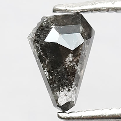 0.77 CT Geometric shape Natural loose Grey Black color 7.60 MM Salt and pepper Diamond