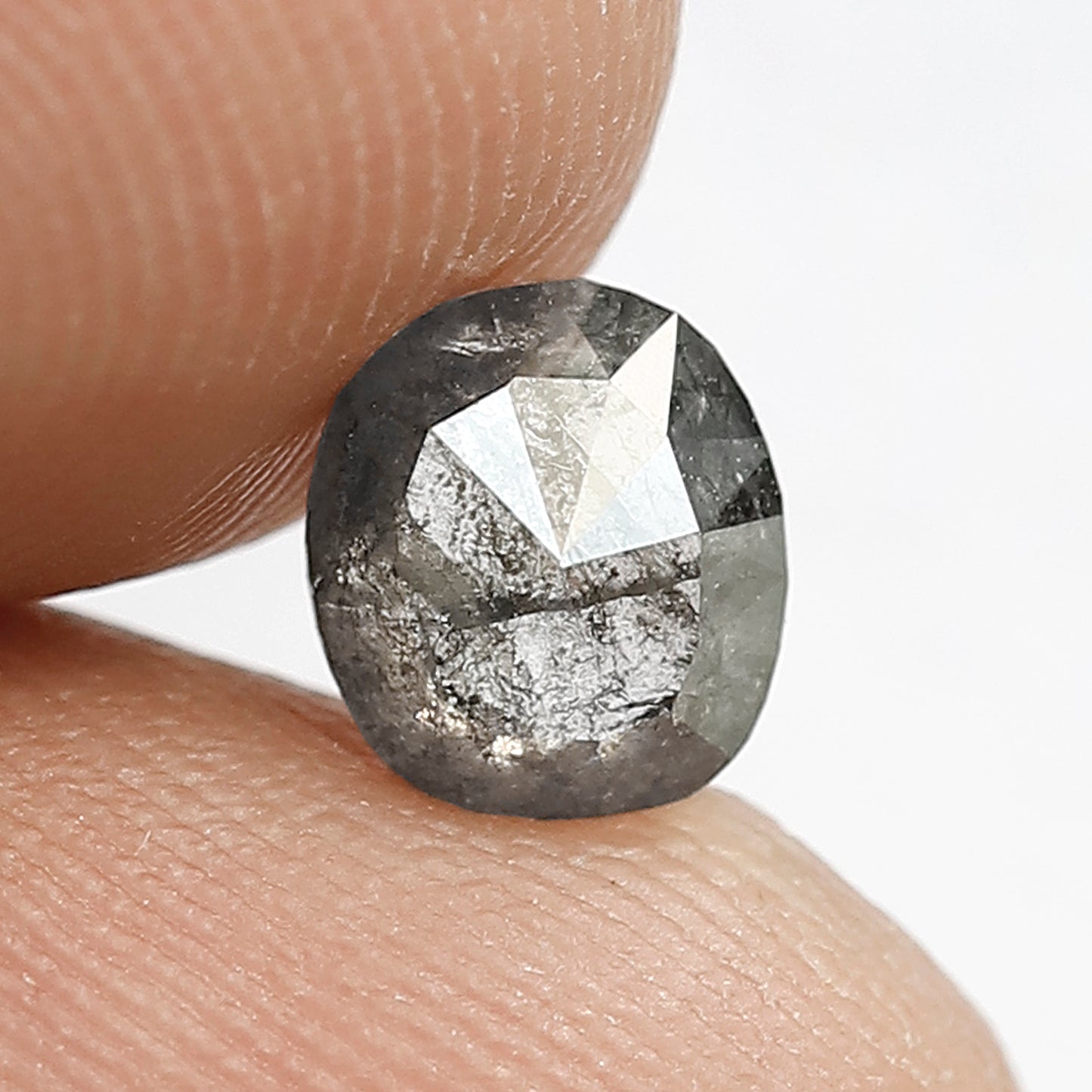 0.90 CT Oval shape Natural loose Grey Black color 6 MM Salt and pepper Diamond