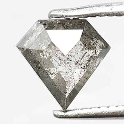 0.94 CT Geometric shape grey black color 6.70 MM salt and pepper diamond
