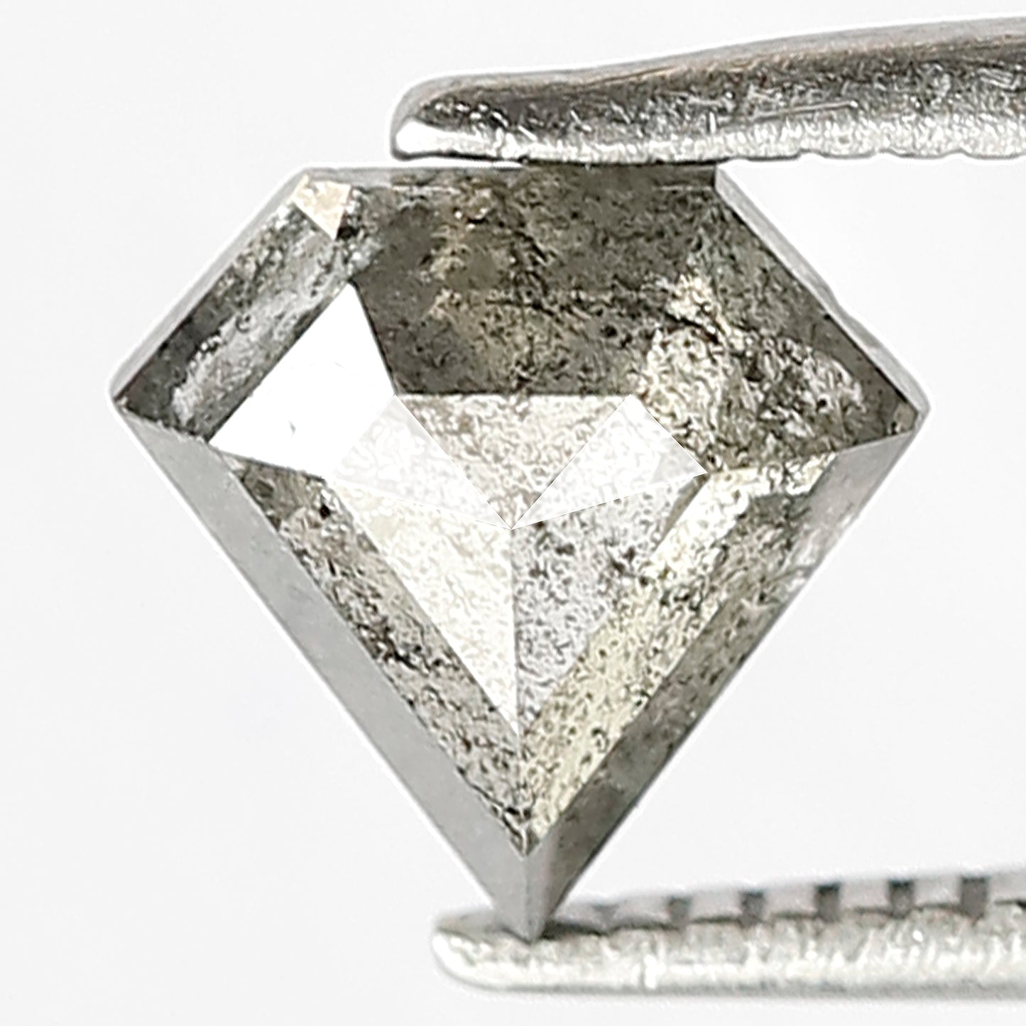 0.94 CT Geometric shape grey black color 6.70 MM salt and pepper diamond