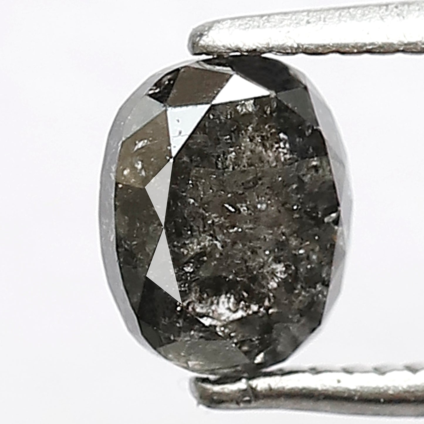 1.12 CT Oval shape Natural loose Grey black color 6.20 MM conflict free salt and pepper diamond