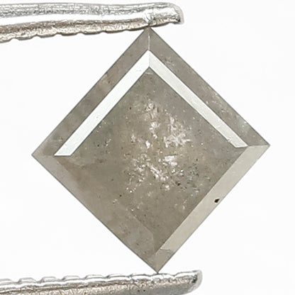 0.99 CT Geometric shape Grey black color Natural loose 4.90 MM salt and pepper diamond