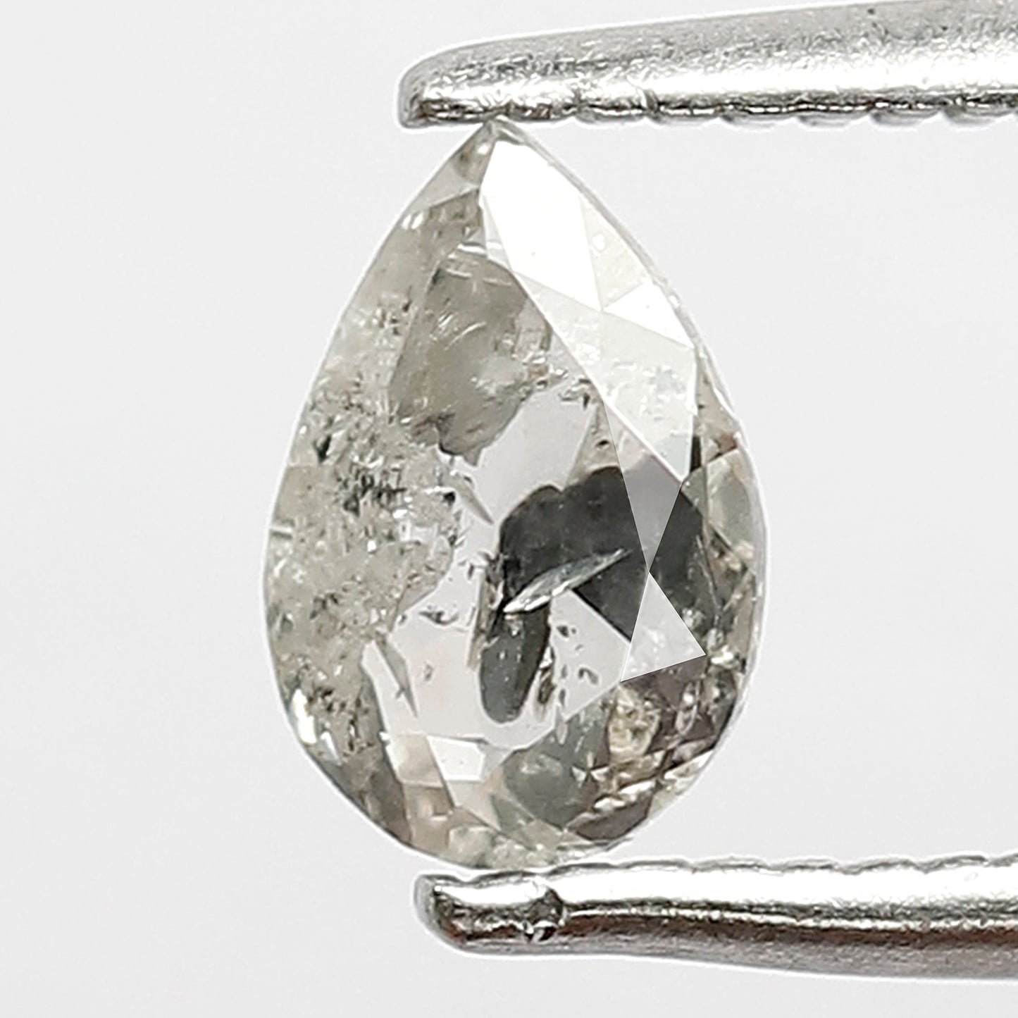 0.44 CT 6.4 x 4.4 MM Shining Natural Grey Black Color Pear Shape Diamond Step Cut Salt and Pepper Pear Shape Diamond For Wedding Ring