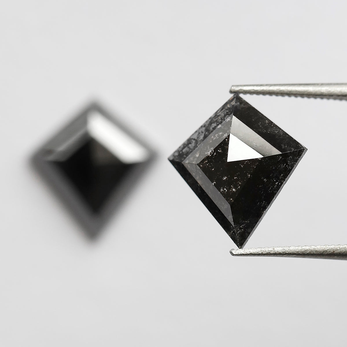 4.32 Ct 11.80 MM Pair Of Kite Shape Loose Natural Salt and Pepper Natural Black Color Diamond For Earring