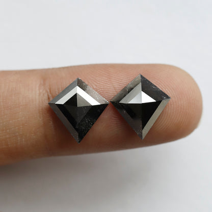 4.32 Ct 11.80 MM Pair Of Kite Shape Loose Natural Salt and Pepper Natural Black Color Diamond For Earring