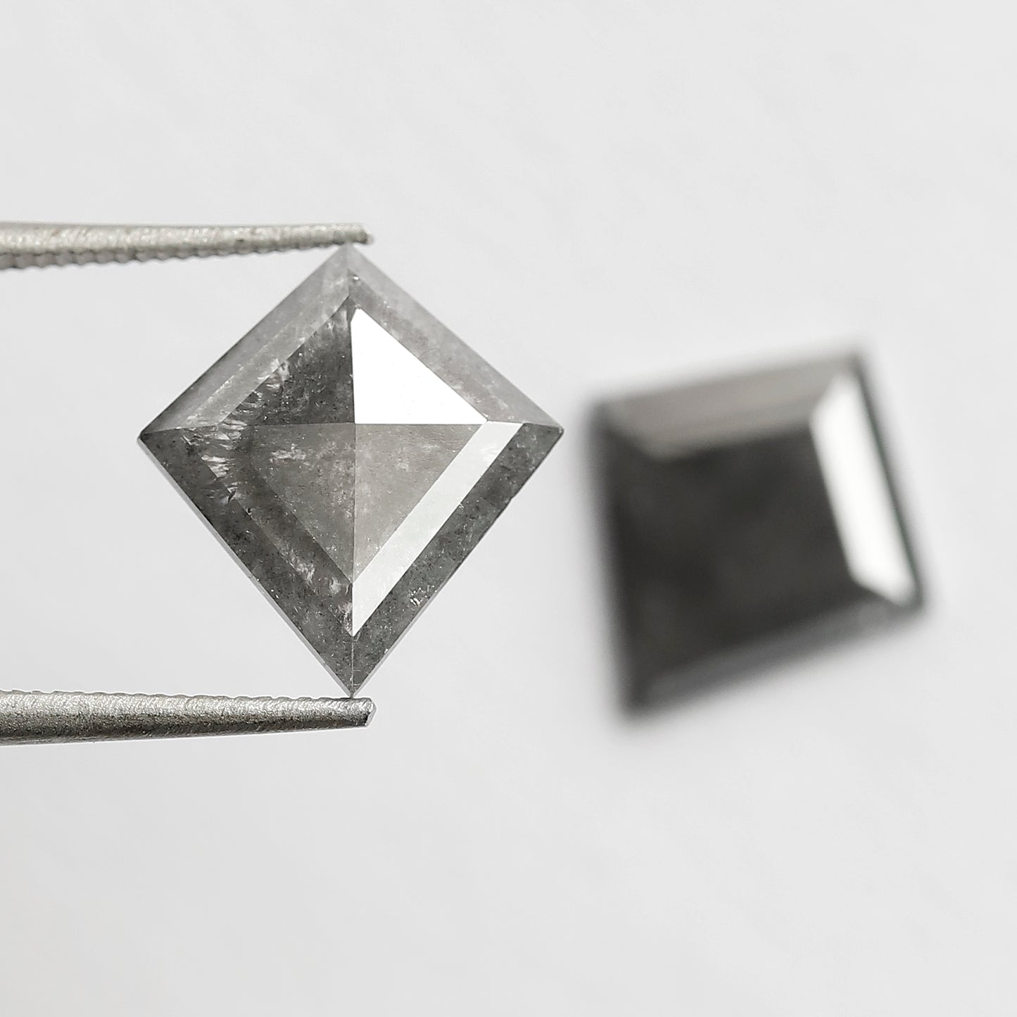 3.20 CT 11.40 MM Pair of Kite Shape Loose Natural Salt and Pepper Dark Stormy Gray Color Diamond For Jewelry