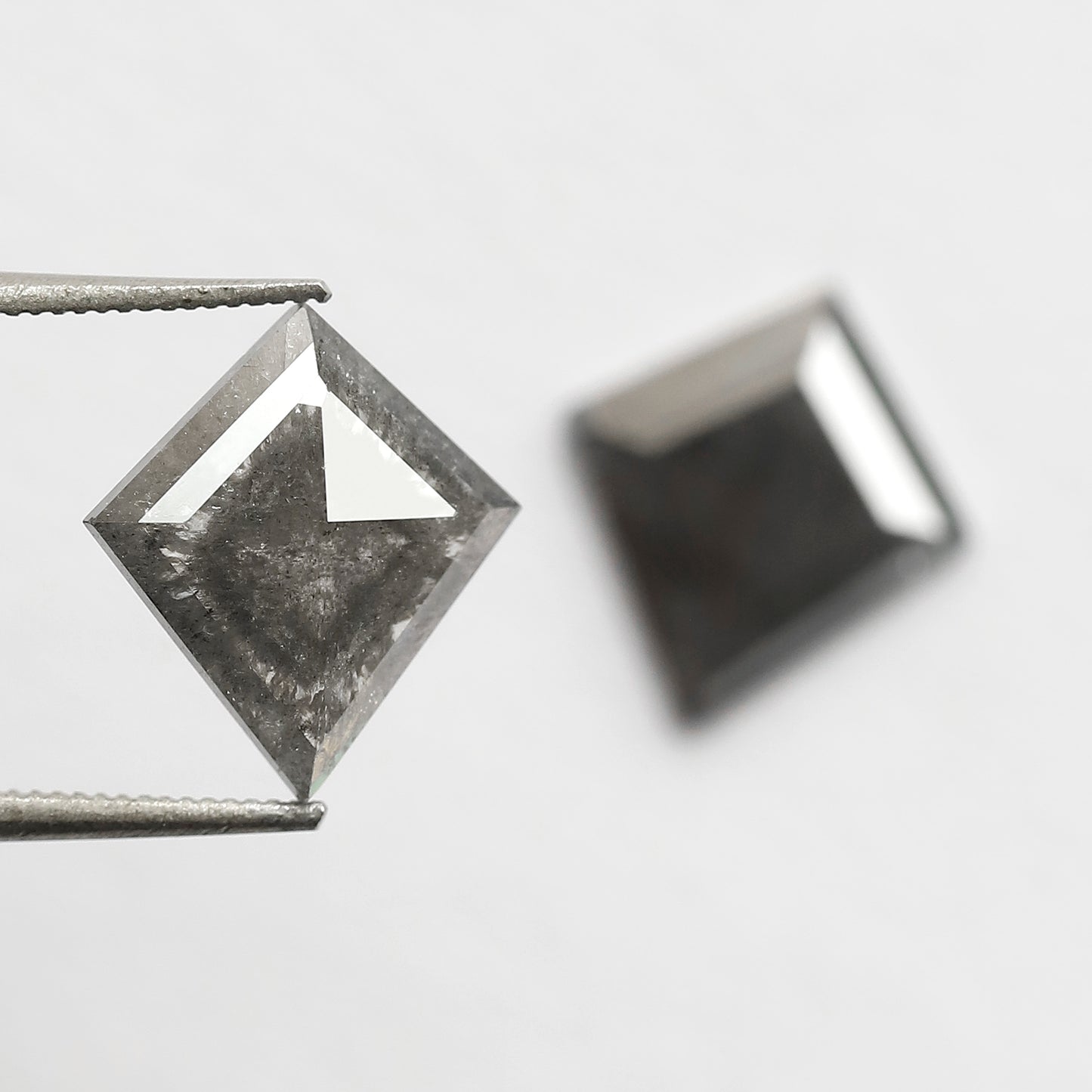 3.20 CT 11.40 MM Pair of Kite Shape Loose Natural Salt and Pepper Dark Stormy Gray Color Diamond For Jewelry