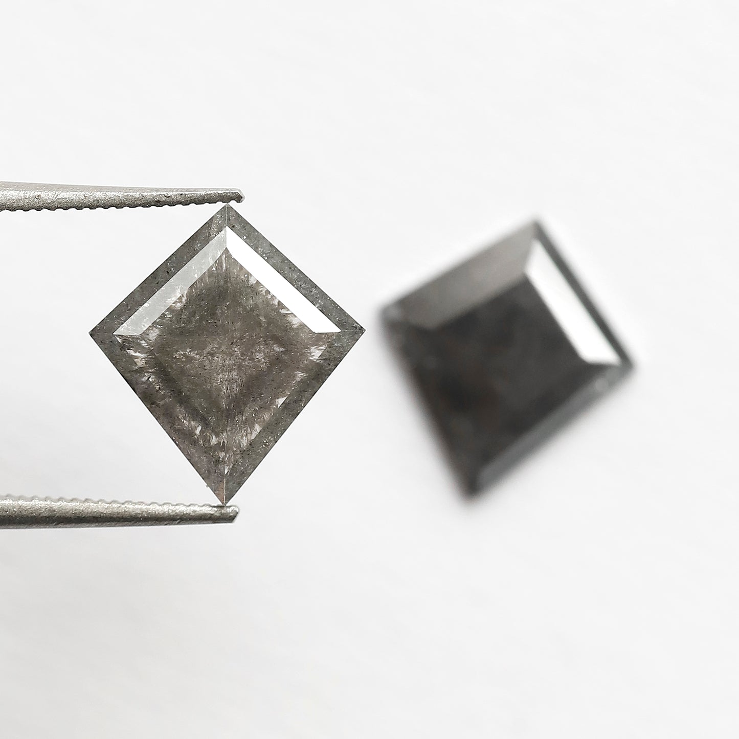3.20 CT 11.40 MM Pair of Kite Shape Loose Natural Salt and Pepper Dark Stormy Gray Color Diamond For Jewelry