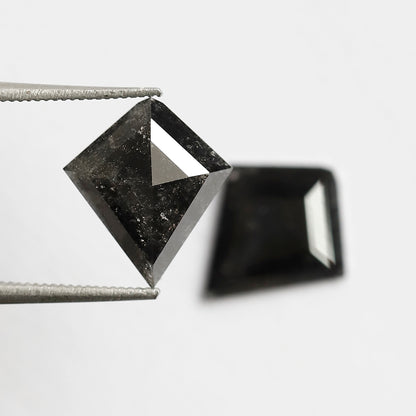 Pair Of 3.04 CT Kite Shape Loose Natural Diamond 11.20 MM Natural Black Color Salt and Pepper Diamond For Jewelry