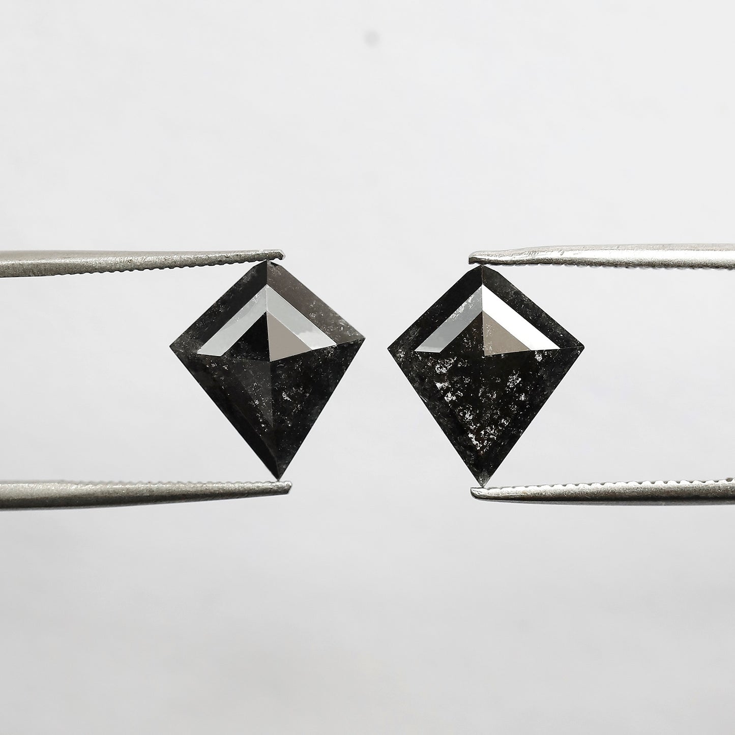 Pair Of 3.04 CT Kite Shape Loose Natural Diamond 11.20 MM Natural Black Color Salt and Pepper Diamond For Jewelry