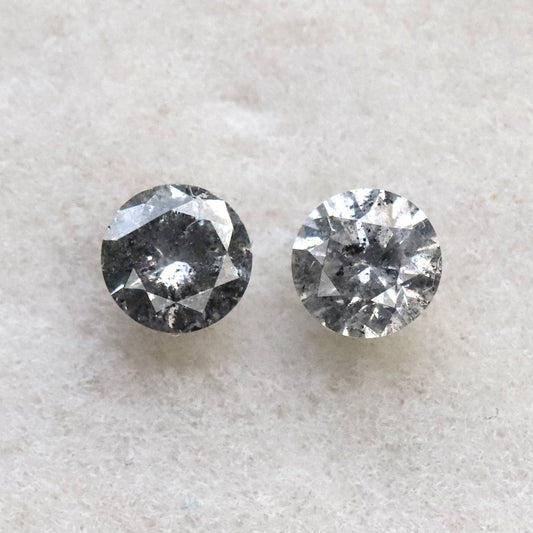 0.41 CT Pair Of Gray Black Round Brilliant cut Diamonds 3.9 x 3.9 MM Loose Natural Salt and Pepper Diamonds